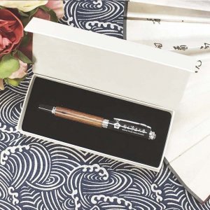 【團購商品，10個起做】CCU曜石黑鋼琴烤漆紅木鋼珠筆禮盒